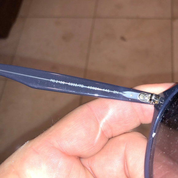 Ray Ban RB2180 - Picture 7 of 7